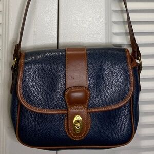 Coach Vintage Sheridan Mayfield Crossbody/Shoulder Navy Leather Purse